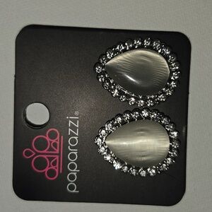 Paparazzi Silver Teardrop Earrings
